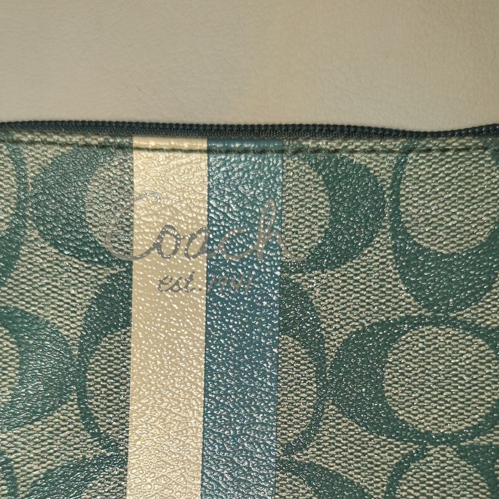 Coach Teal and Cream Signature Wristlet - Picture 4 of 8